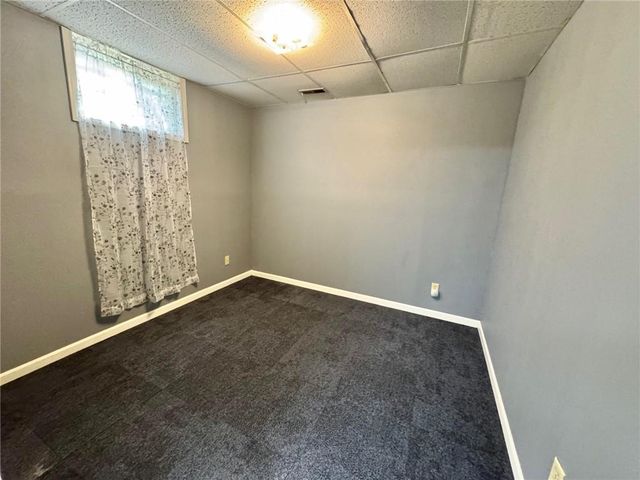 900 Summit Road, Knob Noster, MO 65336