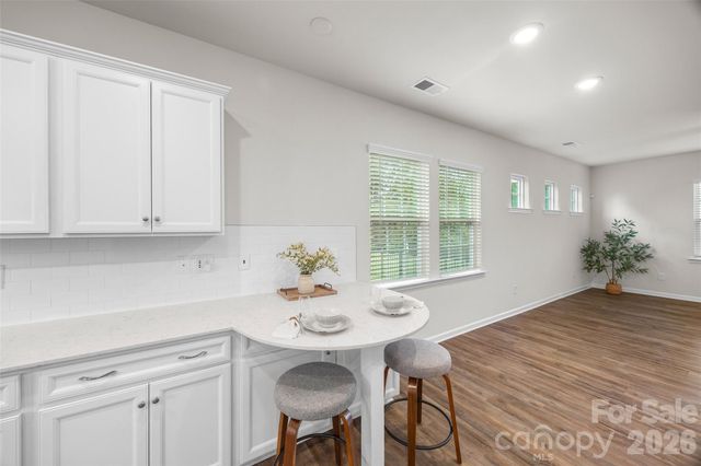 17712 Terryglass Lane, Charlotte, NC 28278