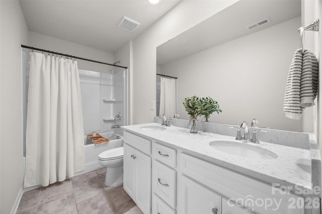 17712 Terryglass Lane, Charlotte, NC 28278