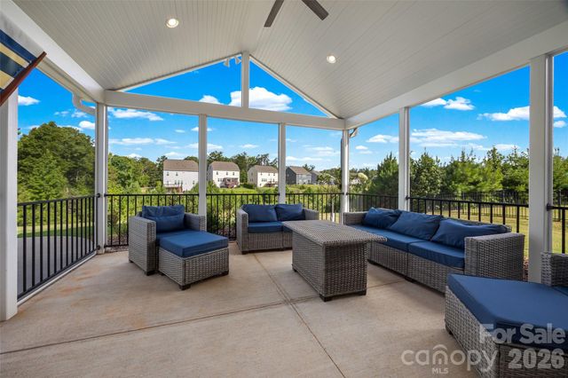 17712 Terryglass Lane, Charlotte, NC 28278