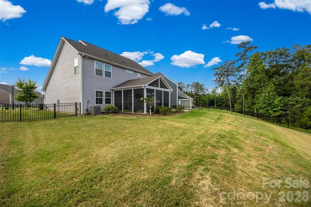 17712 Terryglass Lane, Charlotte, NC 28278