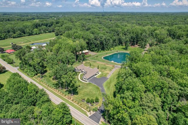 220 BLACKBIRD GREENSPRING RD, Smyrna, DE 19977