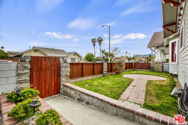 3628 Arlington Avenue, Los Angeles, CA 90018