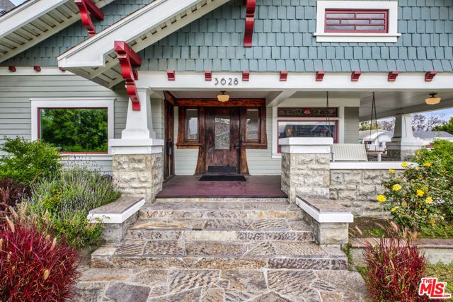 3628 Arlington Avenue, Los Angeles, CA 90018