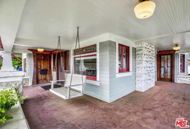 3628 Arlington Avenue, Los Angeles, CA 90018