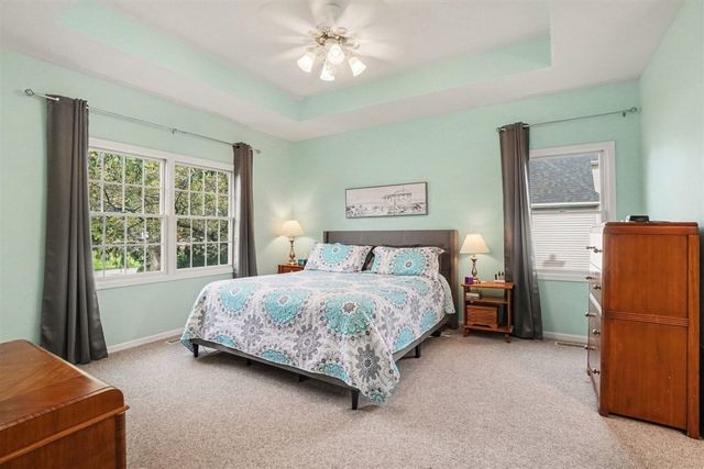 9521 Ridgecrest Drive, Zeeland, MI 49464