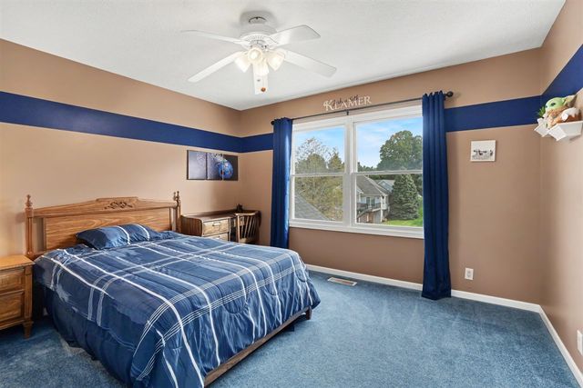 9521 Ridgecrest Drive, Zeeland, MI 49464