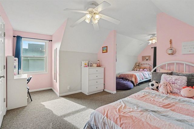 9521 Ridgecrest Drive, Zeeland, MI 49464