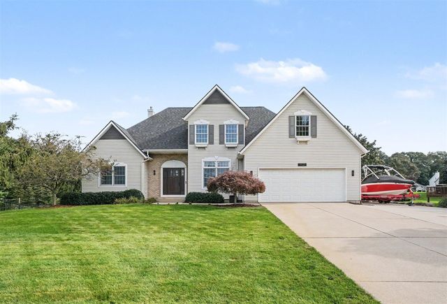 9521 Ridgecrest Drive, Zeeland, MI 49464