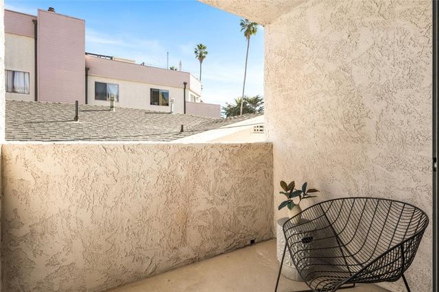 1021 12th Street 102, Santa Monica, CA 90403