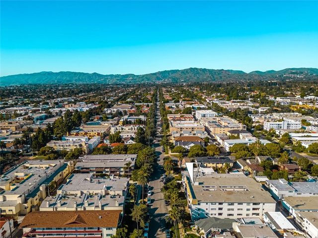 1021 12th Street 102, Santa Monica, CA 90403
