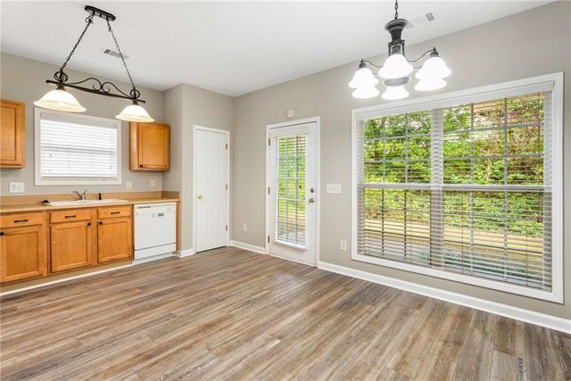 320 Pintail Court, Suwanee, GA 30024