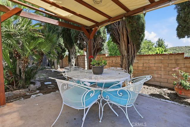 29223 Flowerpark Drive, Canyon Country, CA 91387