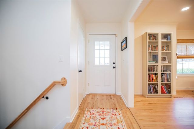 2803 N Elizabeth Avenue, Fayetteville, AR 72703