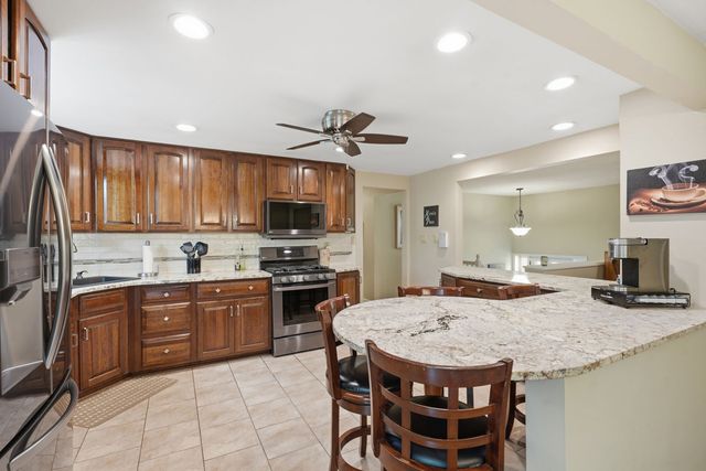 113 Farmingdale DRIVE, Marshall, PA 15090