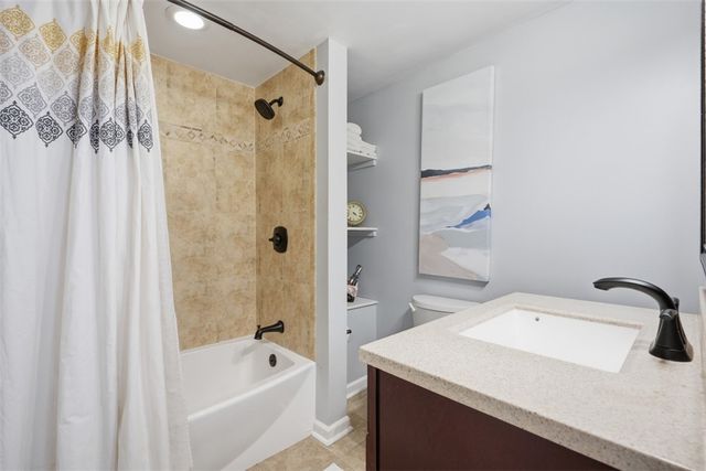 113 Farmingdale DRIVE, Marshall, PA 15090
