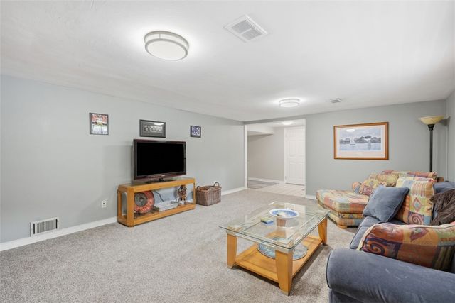 113 Farmingdale DRIVE, Marshall, PA 15090