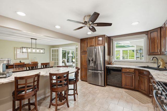 113 Farmingdale DRIVE, Marshall, PA 15090