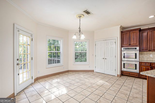 256 Montpelier Court SW, Atlanta, GA 30331