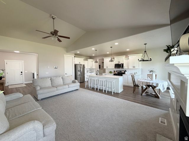 5046 W 3500 S, West Haven, UT 84401
