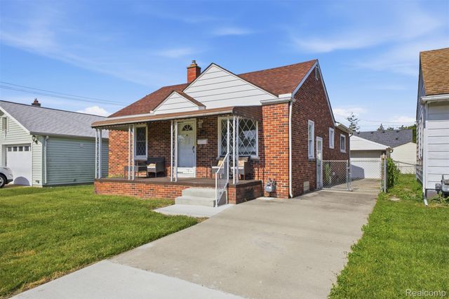1130 Electric Street, Wyandotte, MI 48192