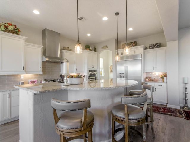 1708 Willow Canyon Trail NW, Albuquerque, NM 87120