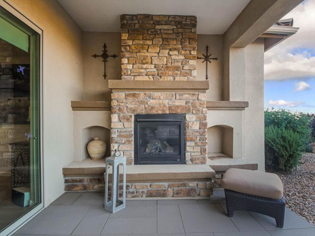 1708 Willow Canyon Trail NW, Albuquerque, NM 87120