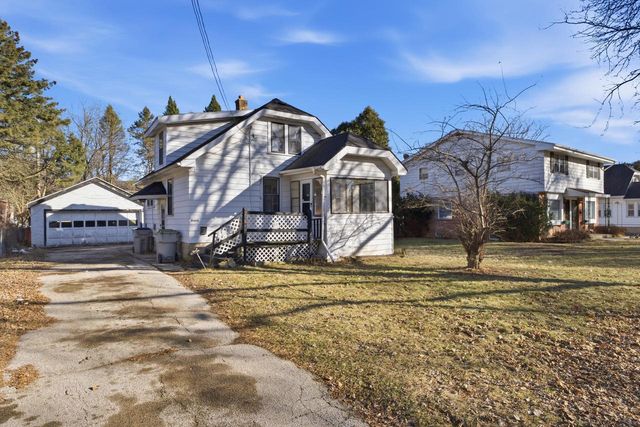 6480 N 56th STREET, Milwaukee, WI 53223