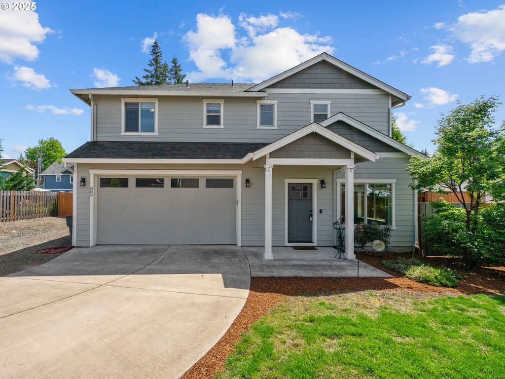 883 WASHINGTON St, Lafayette, OR 97127
