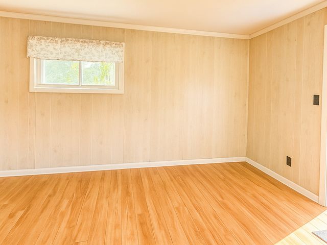 2009 Harding Avenue, Waukegan, IL 60085