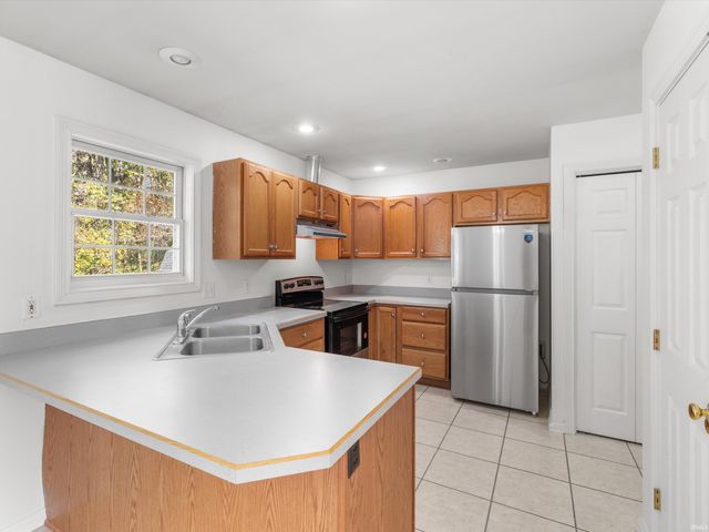 3834 Farrington Drive, Evansville, IN 47725