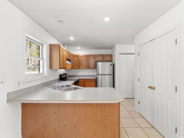 3834 Farrington Drive, Evansville, IN 47725