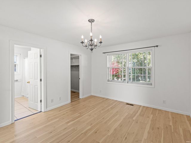 3834 Farrington Drive, Evansville, IN 47725