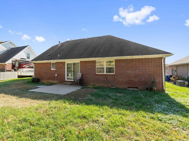 3834 Farrington Drive, Evansville, IN 47725
