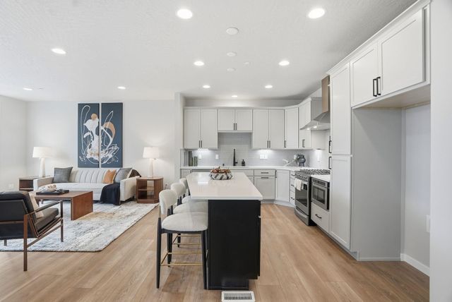 2506 W Summit Pkwy, Spokane, WA 99201