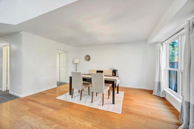 173 North Lane, Smithtown, NY 11787