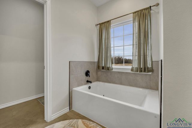 17255 Stella Maris Street, Winona, TX 75792
