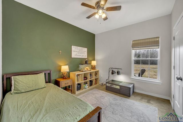 17255 Stella Maris Street, Winona, TX 75792