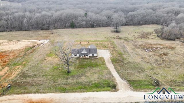 17255 Stella Maris Street, Winona, TX 75792