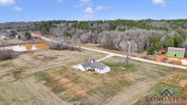 17255 Stella Maris Street, Winona, TX 75792