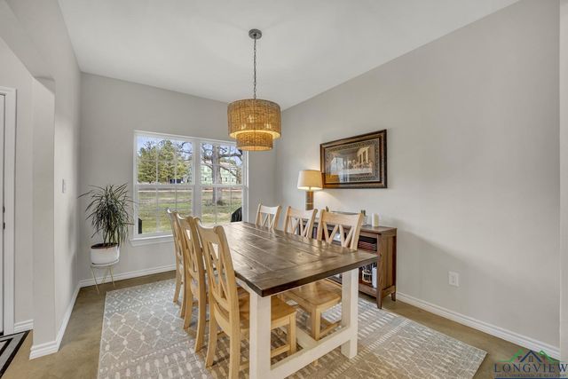 17255 Stella Maris Street, Winona, TX 75792