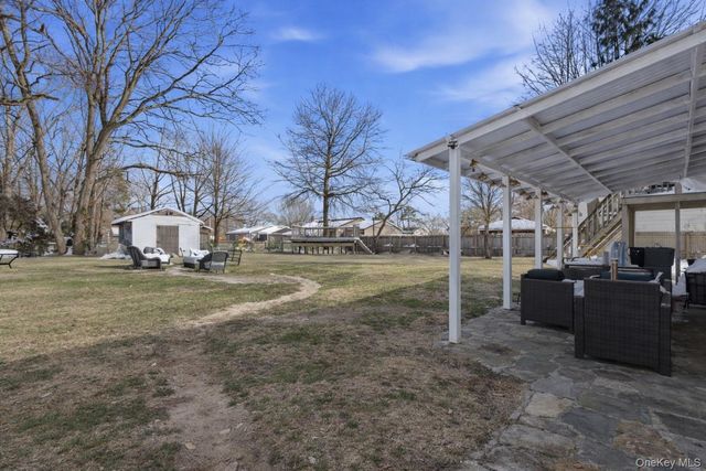 63 Ferris Avenue, Brentwood, NY 11717