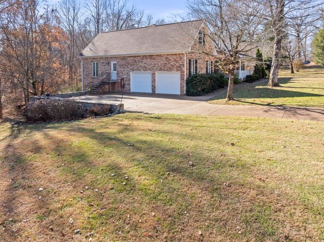 255 PARKS DRIVE, Normandy, TN 37360
