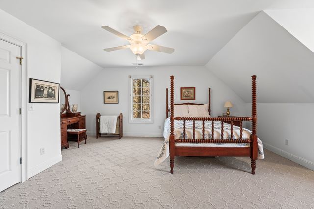 255 PARKS DRIVE, Normandy, TN 37360