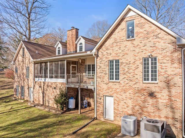 255 PARKS DRIVE, Normandy, TN 37360