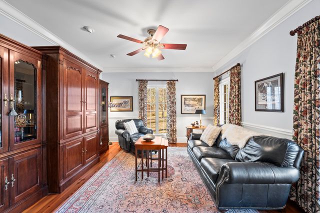 255 PARKS DRIVE, Normandy, TN 37360