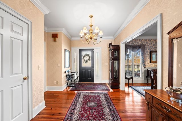 255 PARKS DRIVE, Normandy, TN 37360