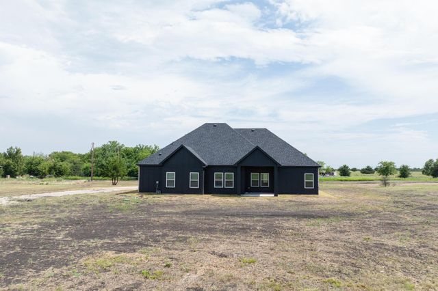 3037 County Road 4301, Greenville, TX 75401