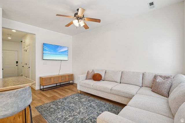 276 S 810 W, Pleasant Grove, UT 84062