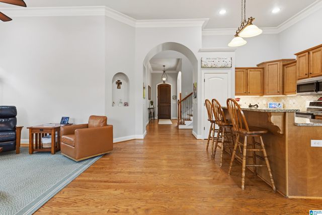 218 KENNISTON DALE, Pelham, AL 35124